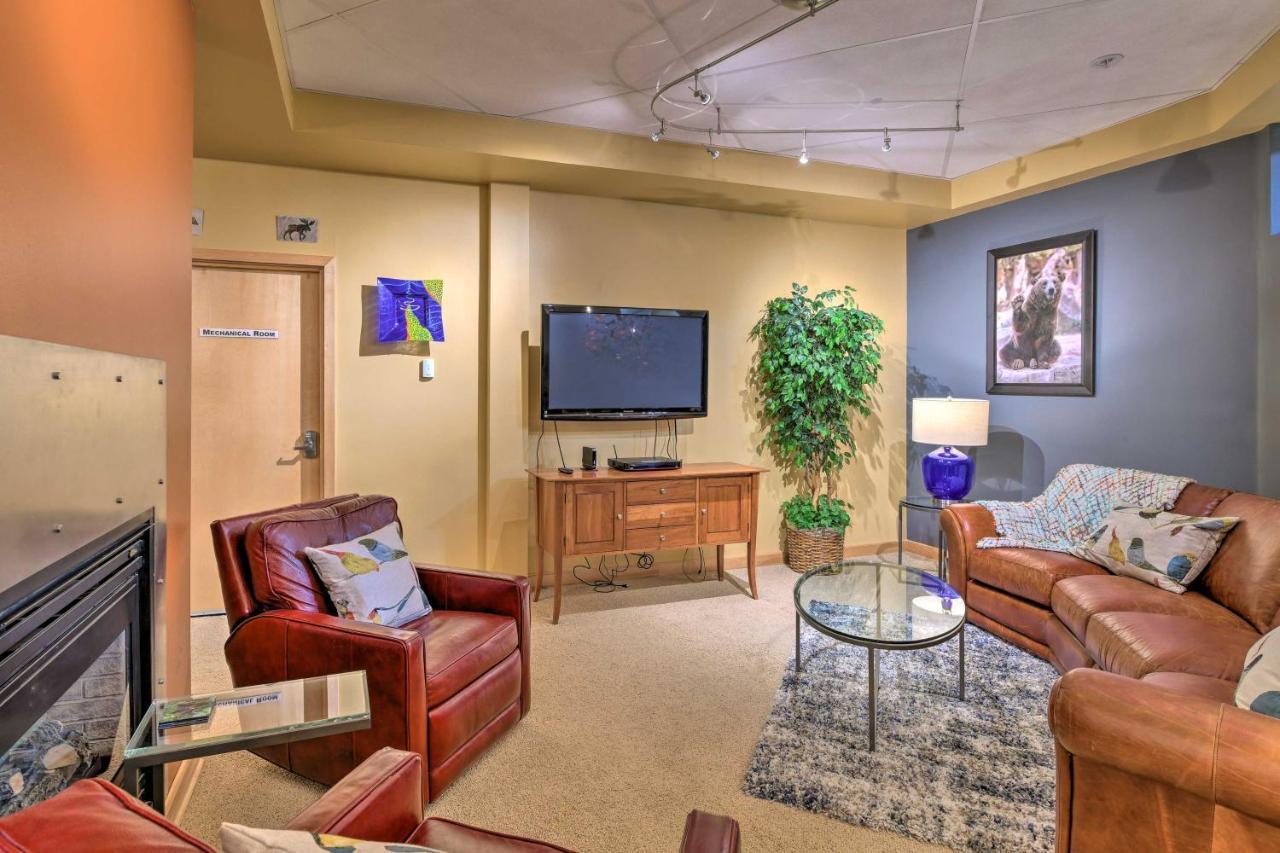 Idyllic Dtwn Anchorage Condo With Fireplace! Extérieur photo